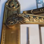 دستگیره درب مدل کلاسیک ست کامل F8536 - تصویر 5